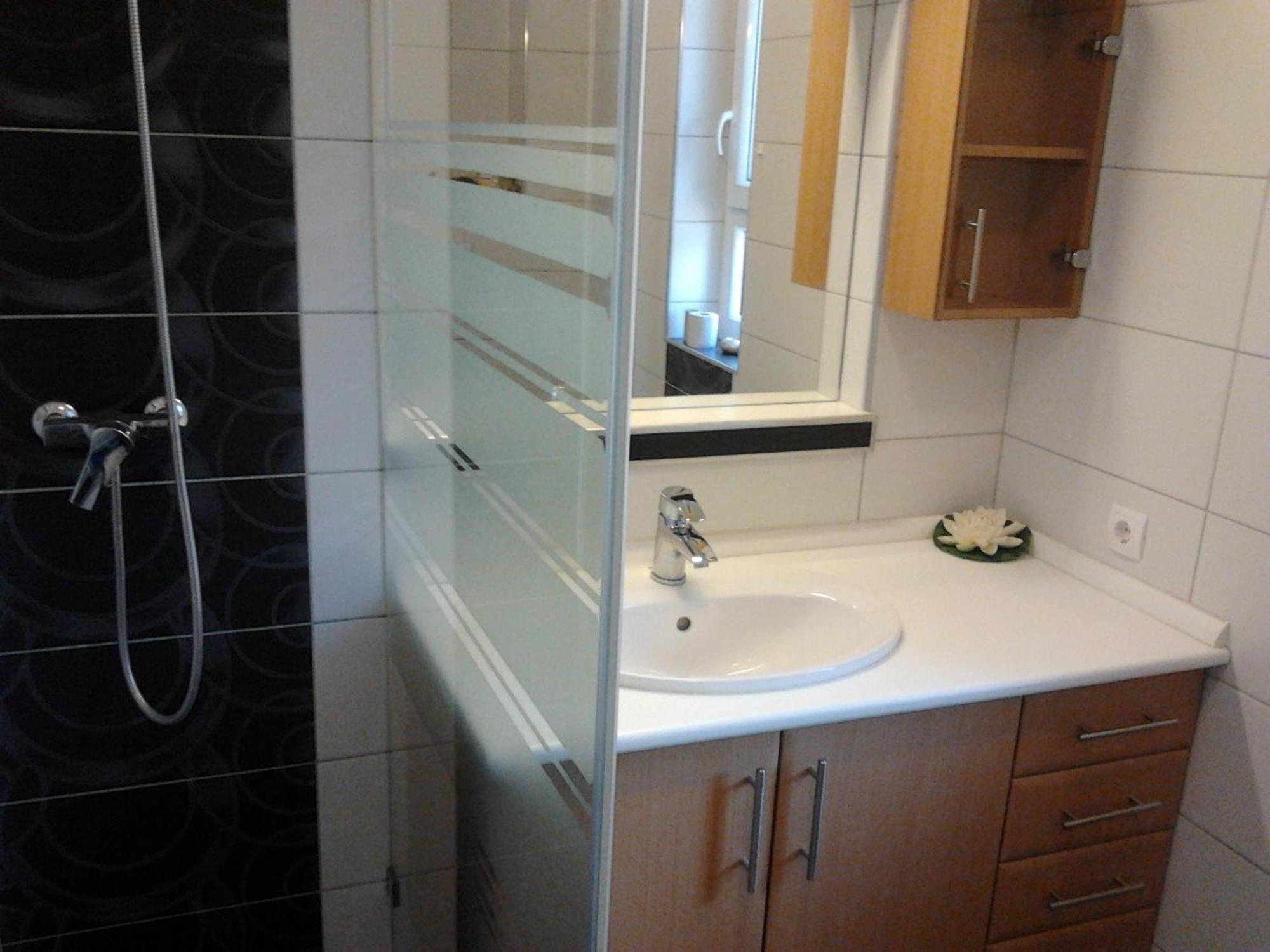 Mary Apartmanhaz Hévíz Buitenkant foto