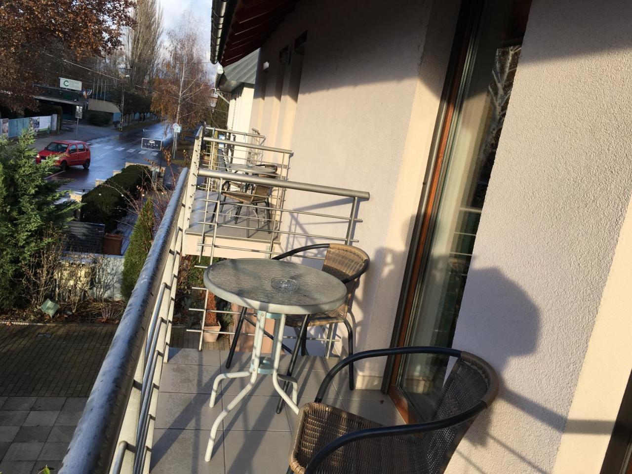 Mary Apartmanhaz Hévíz Buitenkant foto