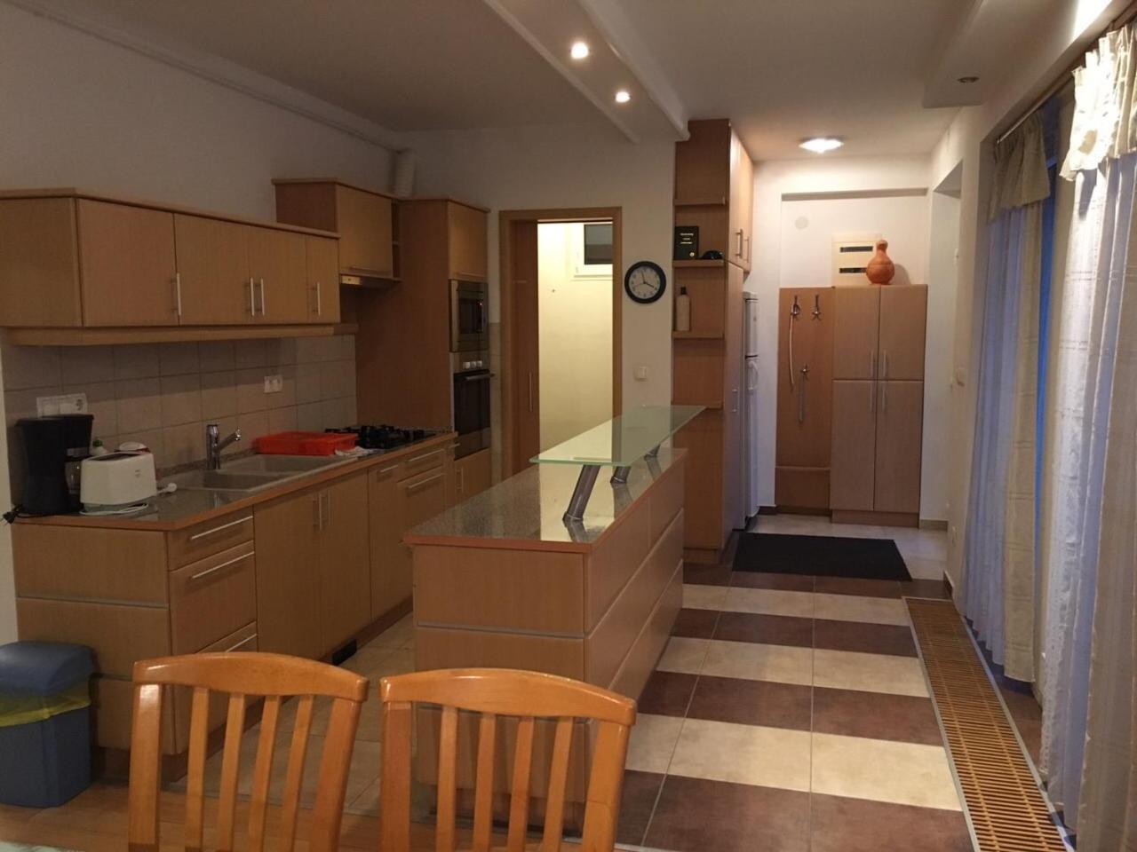 Mary Apartmanhaz Hévíz Buitenkant foto